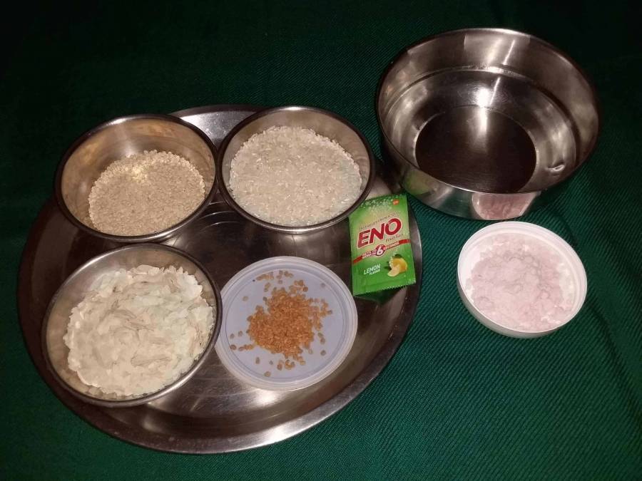  ti
Ingredients for recipe of Idli.