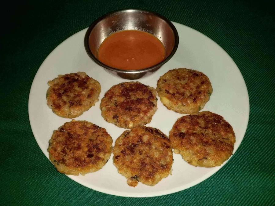  ti
Sabuda Vada a very popular snack, prepared by using easy Sabudana Vada Recipe