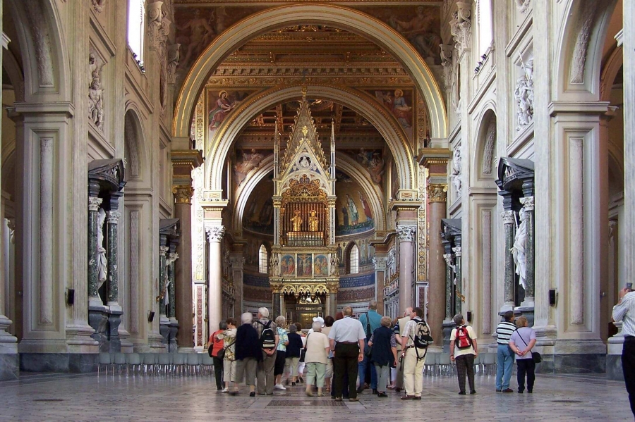 Basilica San Giovanni Laterano .