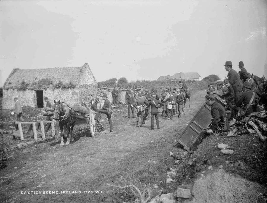 The scene before an eviction in County Clare. A disassembled battering ram is brought in, on a horse cart.